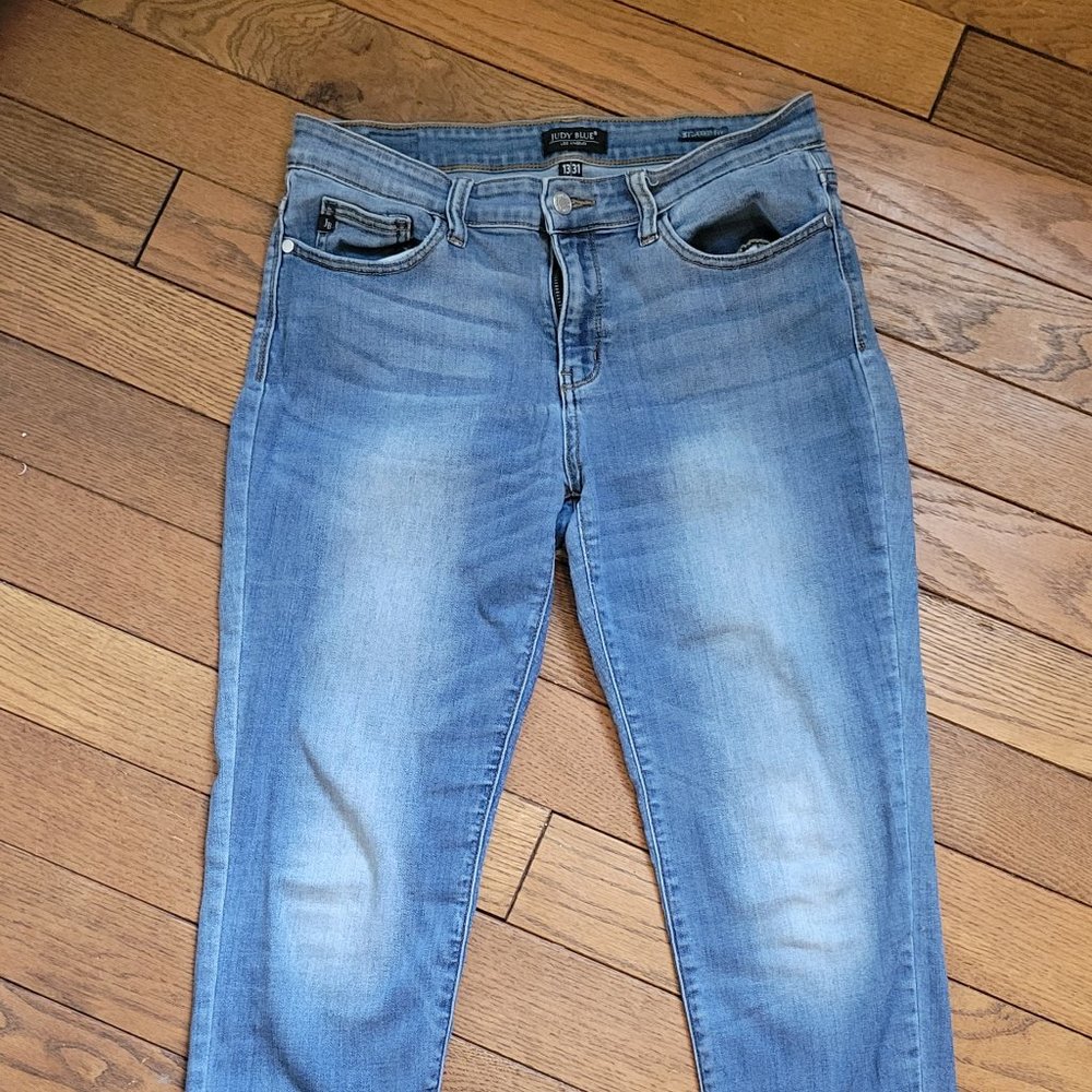 Judy blue straight leg jeans